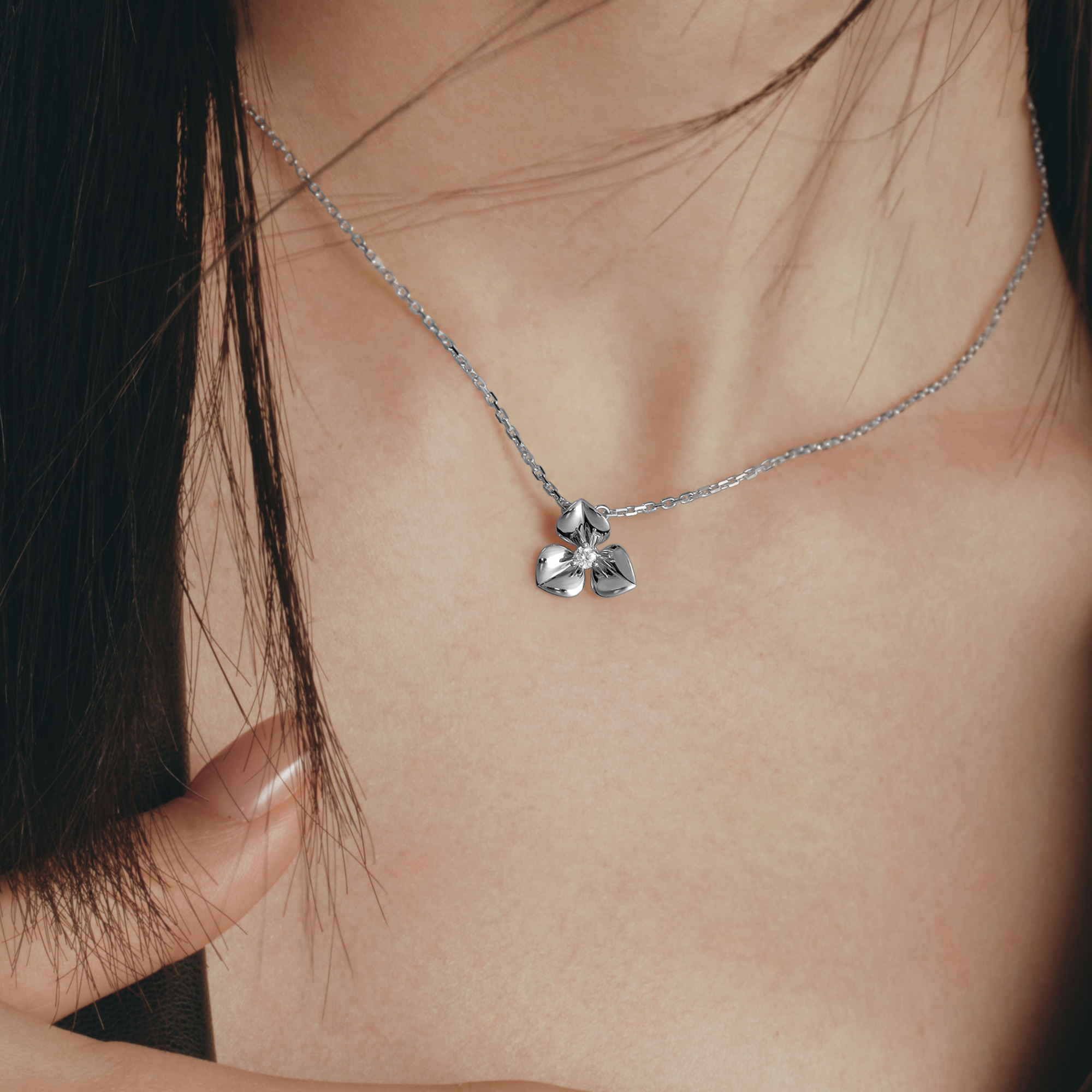 追光UP18K白金单钻项链