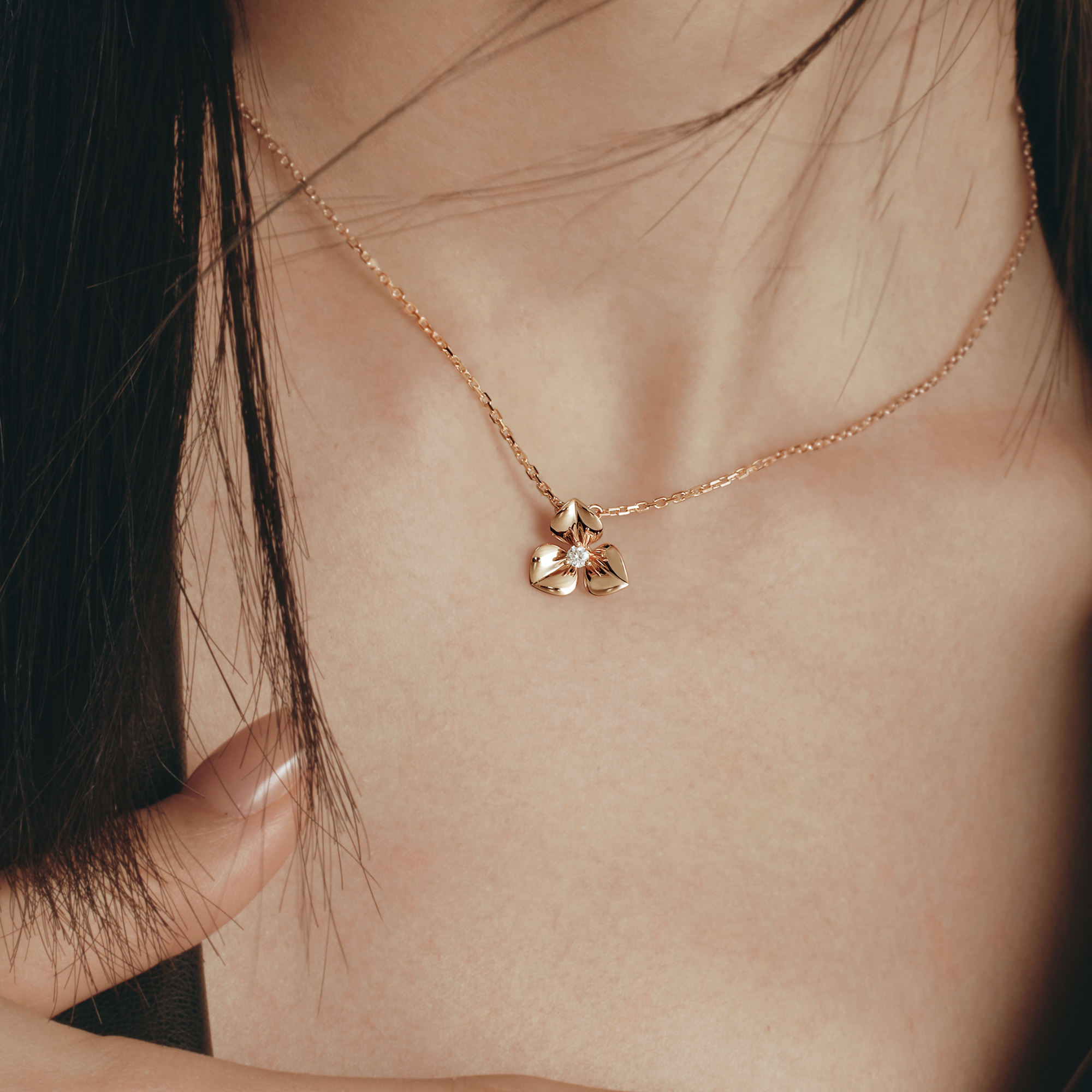 追光UP18K玫瑰金单钻项链